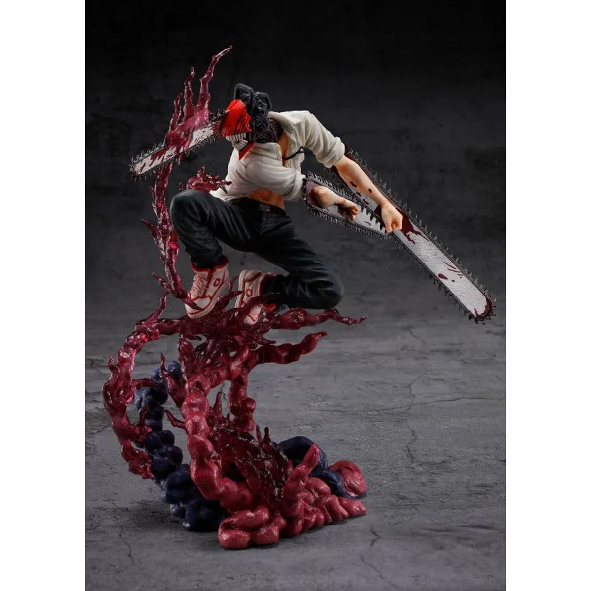 Chainsaw Man FiguartsZERO Statue | Dragon's Lair Comics and Fantasy Houston TX