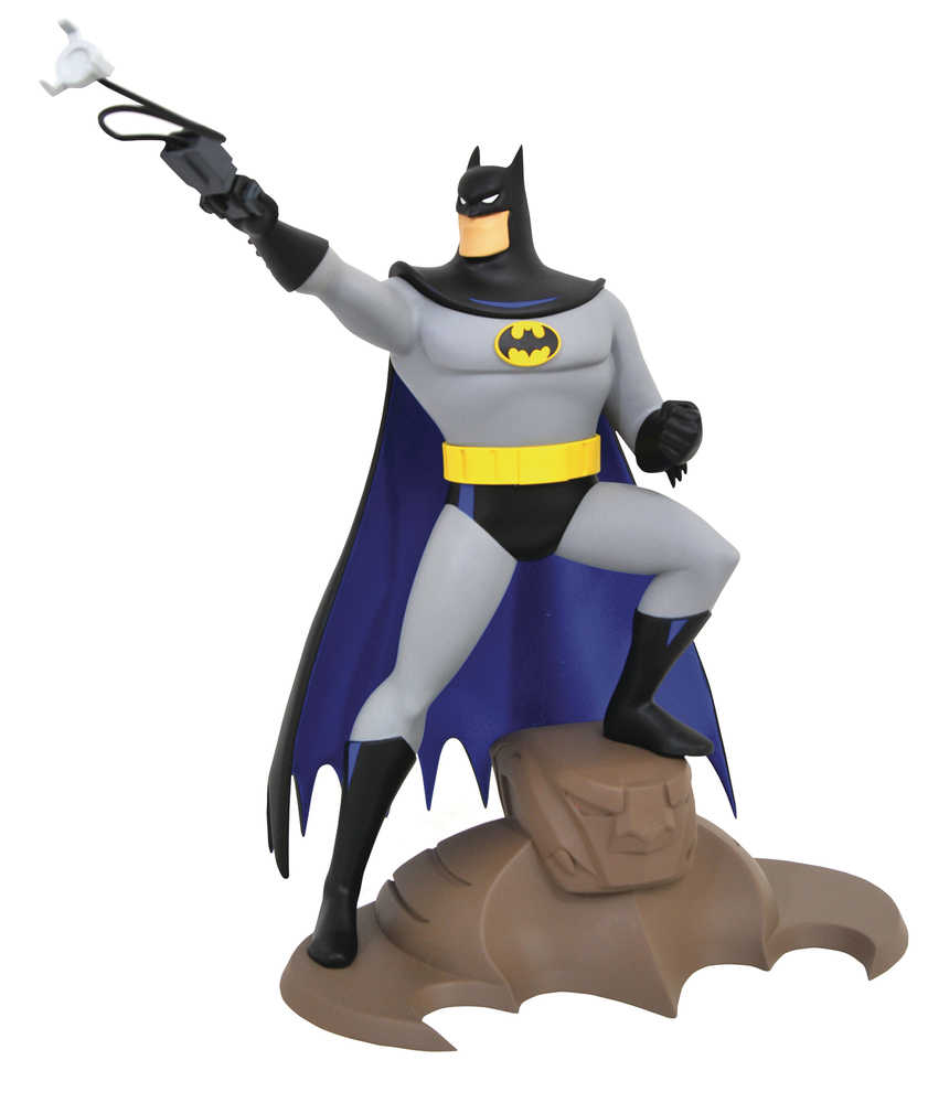 DC BATMAN TAS GALLERY BATMAN VER2 PVC STATUE | Dragon's Lair Comics and Fantasy Houston TX