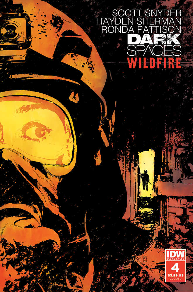 Dark Spaces Wildfire #4 Cover B Sorrentino (Mature) | Dragon's Lair Comics and Fantasy Houston TX