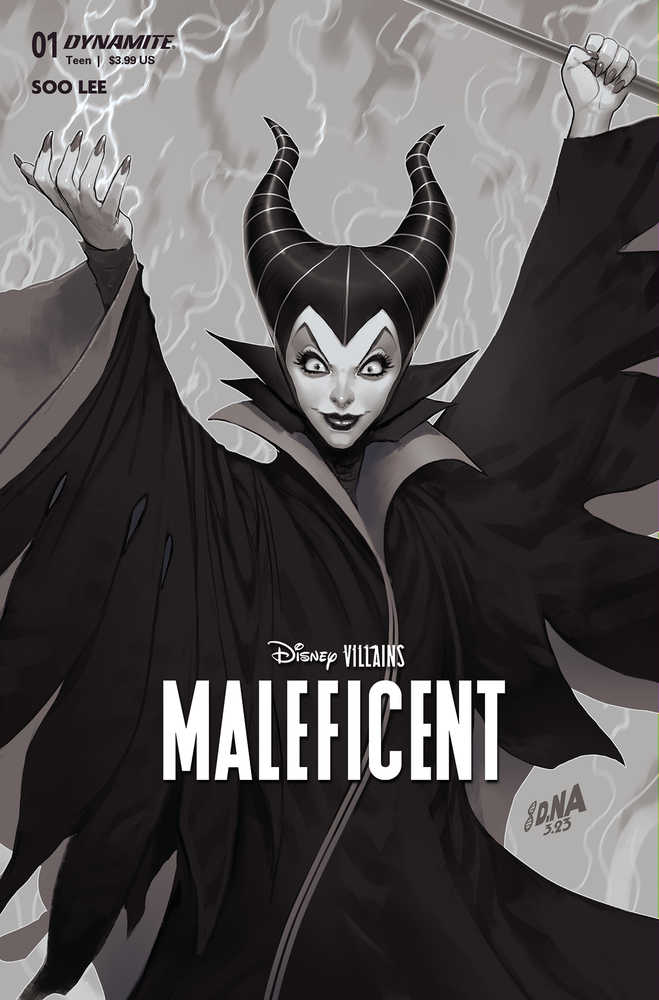 Disney Villains Maleficent #1 Cover Ze 10 Copy Foc Variant Edition Nakaya | Dragon's Lair Comics and Fantasy Houston TX