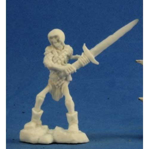 Reaper Bones: Skeletal Guardian With Two-Handed Sword (3) | Dragon's Lair Comics and Fantasy Houston TX