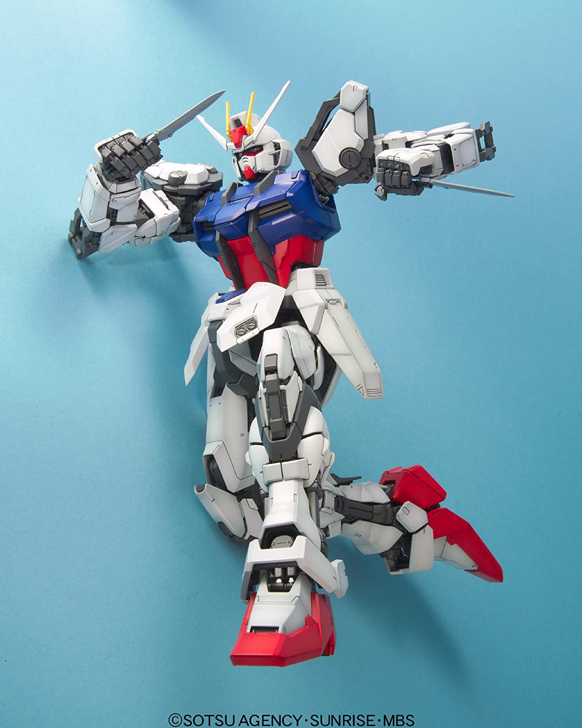 Bandai Strike Gundam "Gundam SEED" PG 1/60 | Dragon's Lair Comics and Fantasy Houston TX