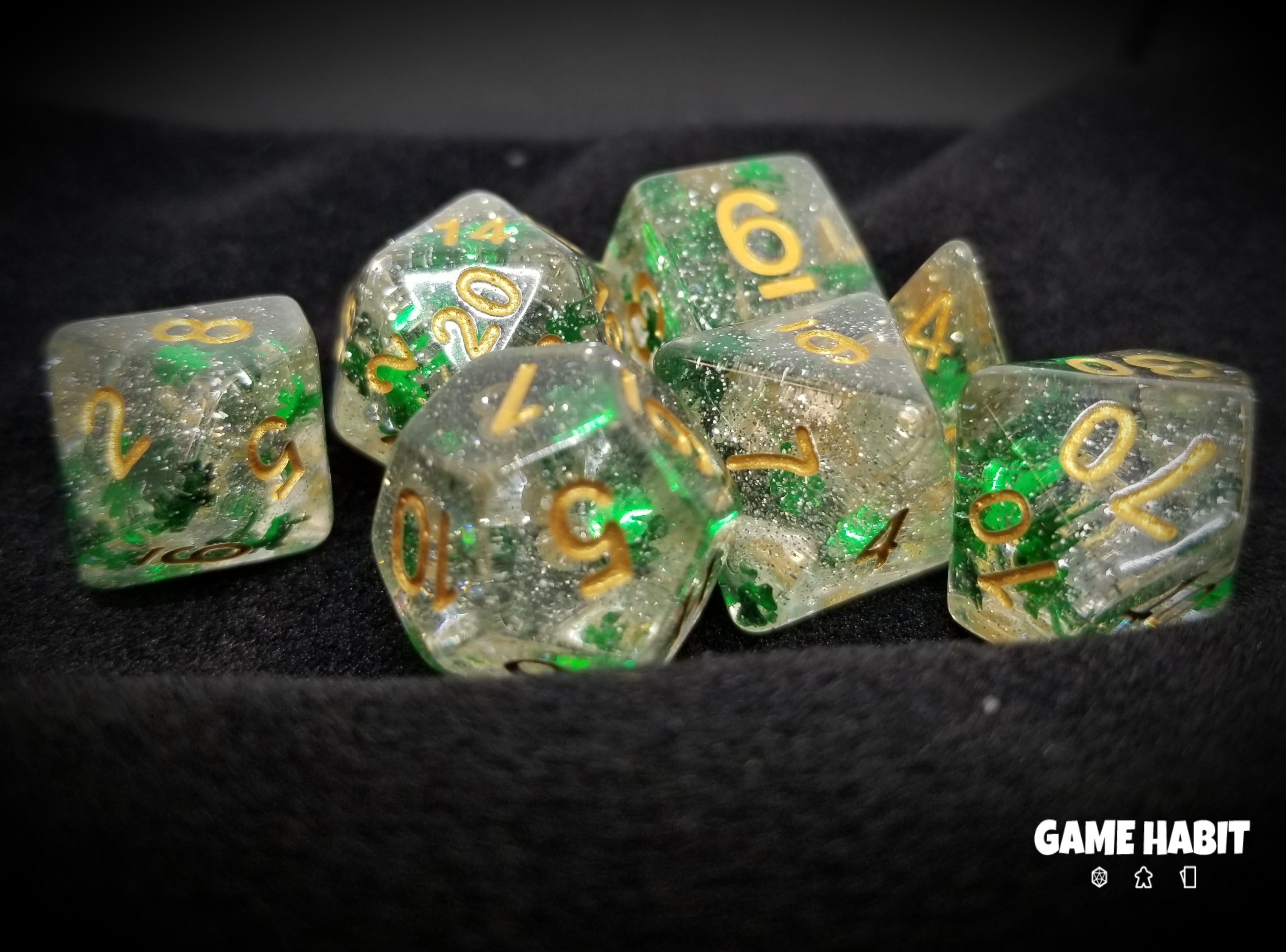 Game Habit Shamrock Explosion Poly 7 Dice Set | Dragon's Lair Comics and Fantasy Houston TX