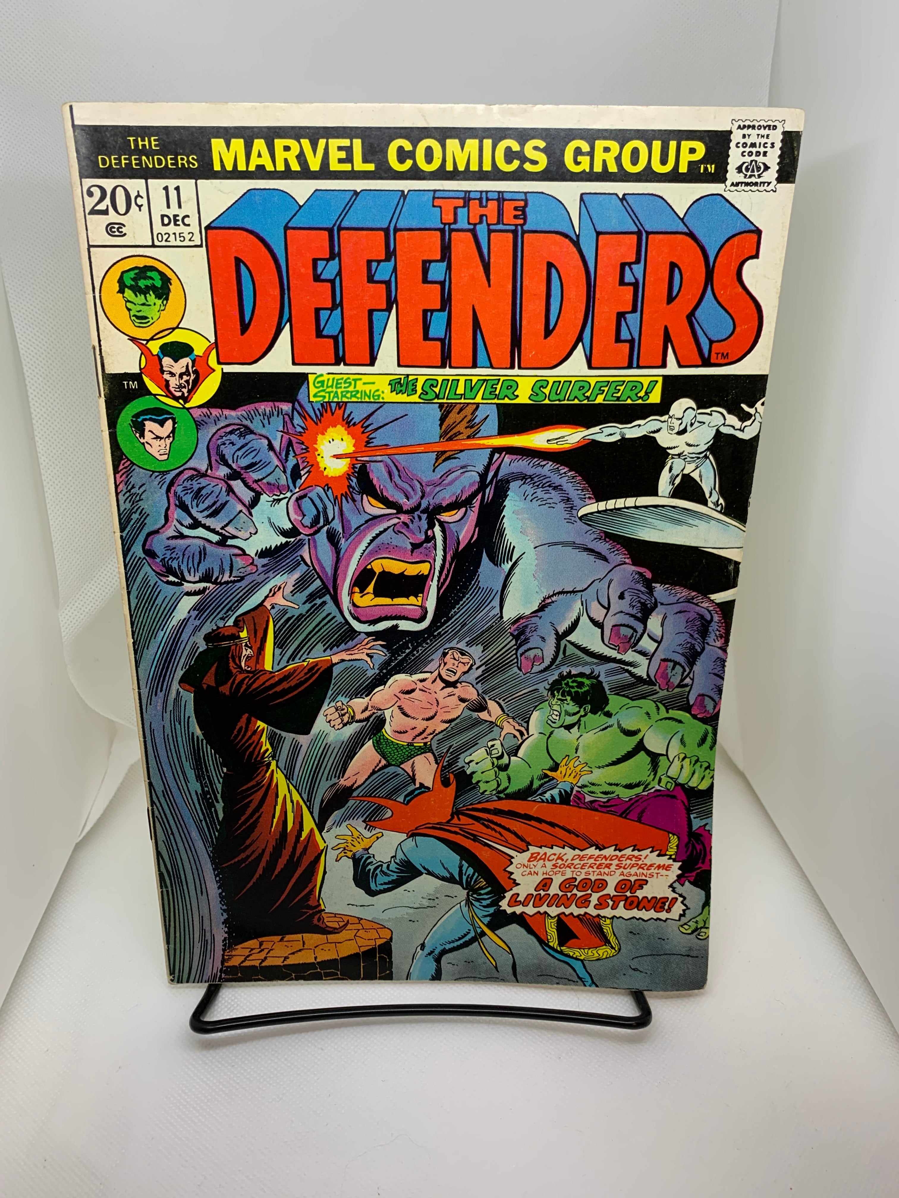 The Defenders #11 | Dragon's Lair Comics and Fantasy Houston TX