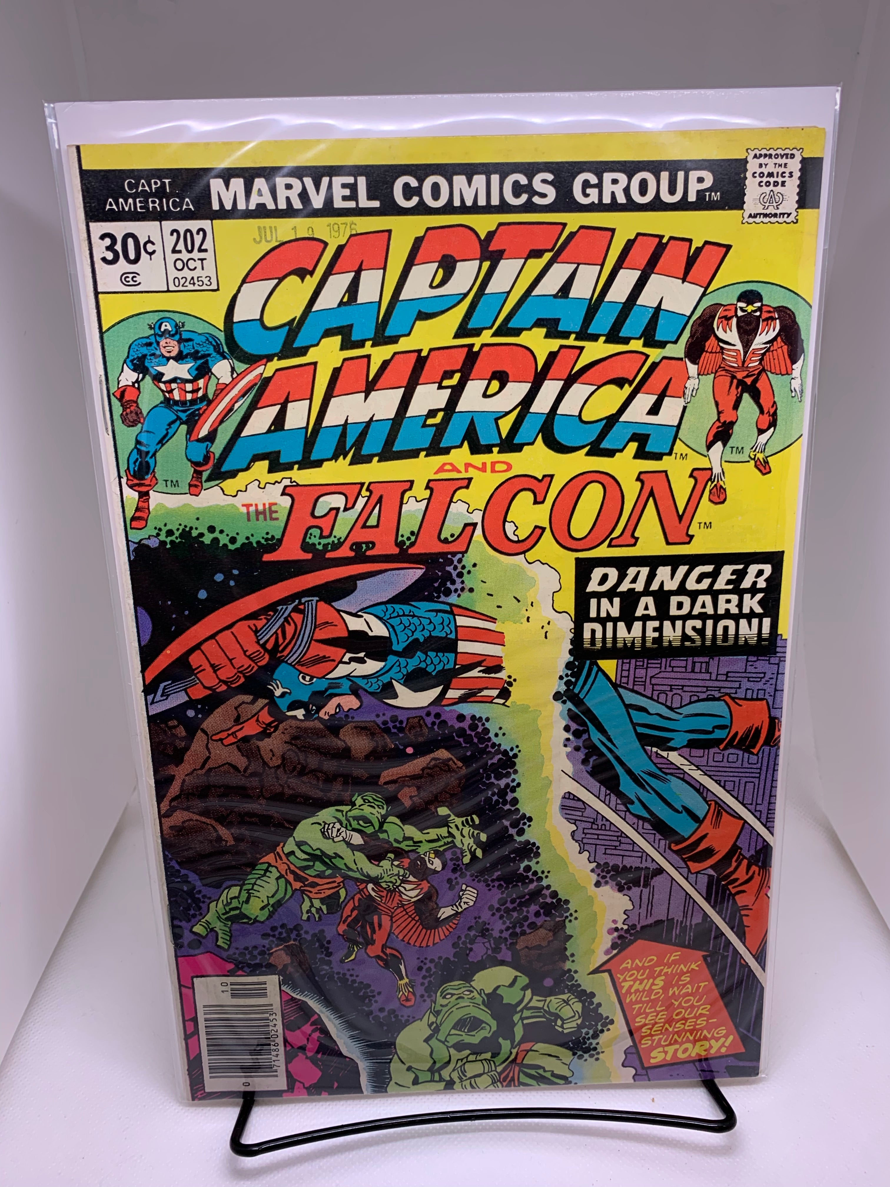 Captain America #202 | Dragon's Lair Comics and Fantasy Houston TX